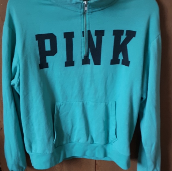 Sweaters - Pink sweater